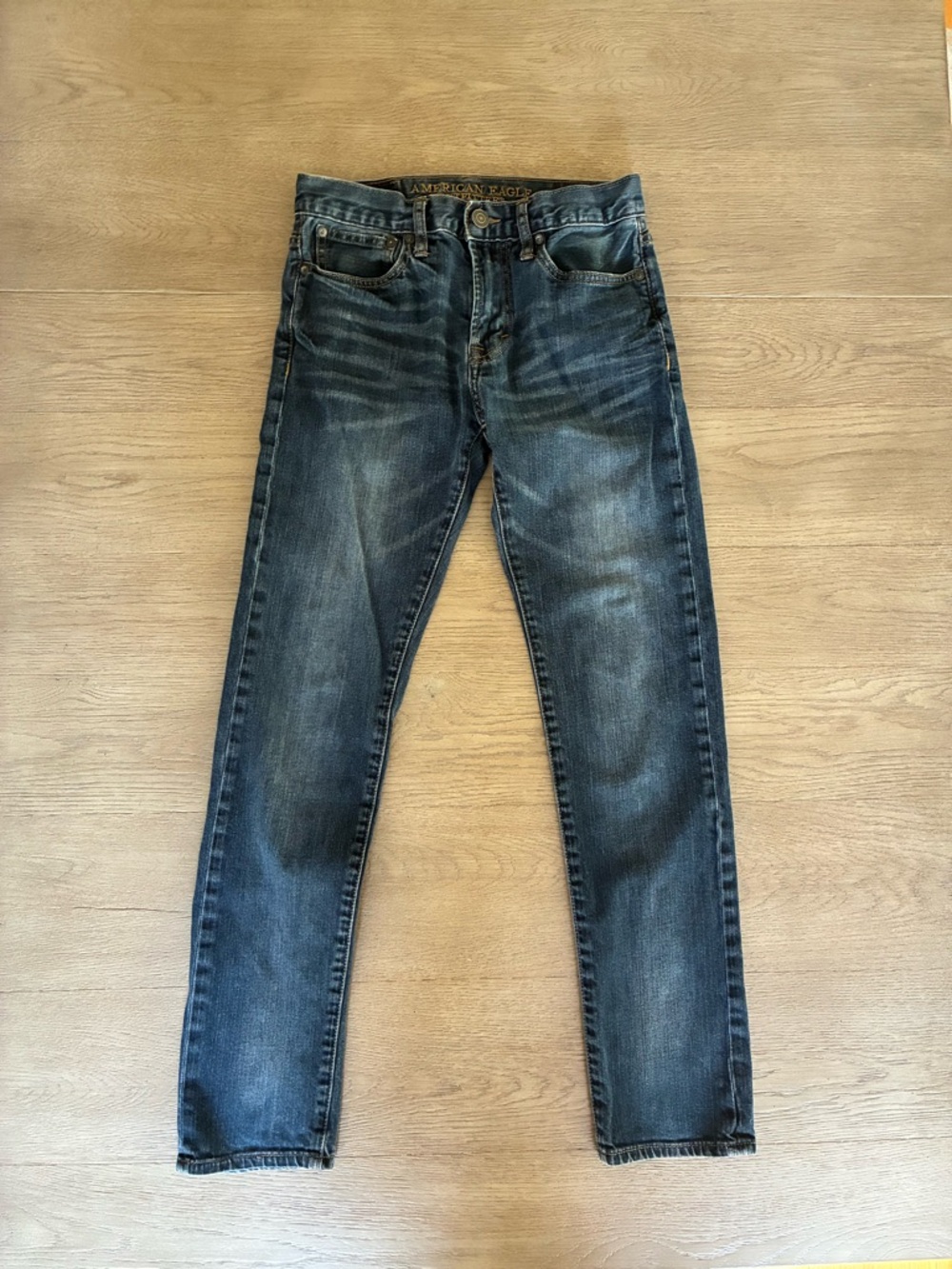 28 x 32 American Eagle Outfitters Men's Slim Blue Jeans